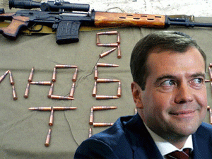 «Это нелегкий выбор, но это единственная возможность сохранить жизни людей», - Медведев хладнокровно отвечает недружественному сегменту мира его же оружием